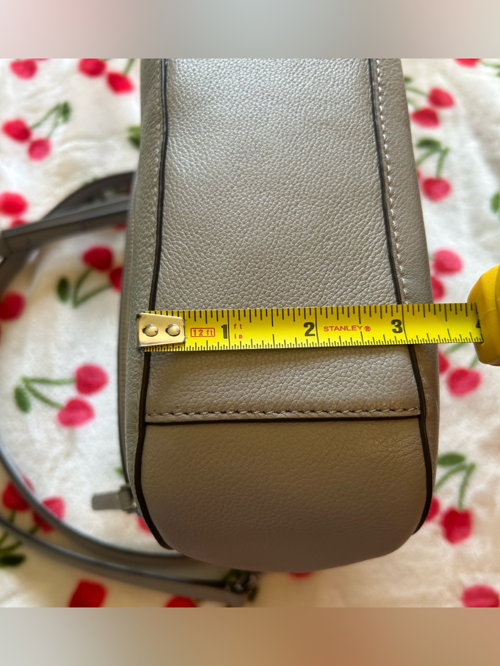 kate spade Pebbled Leather Jackson flap Crossbody in Light Gray - Picture 9 of 10